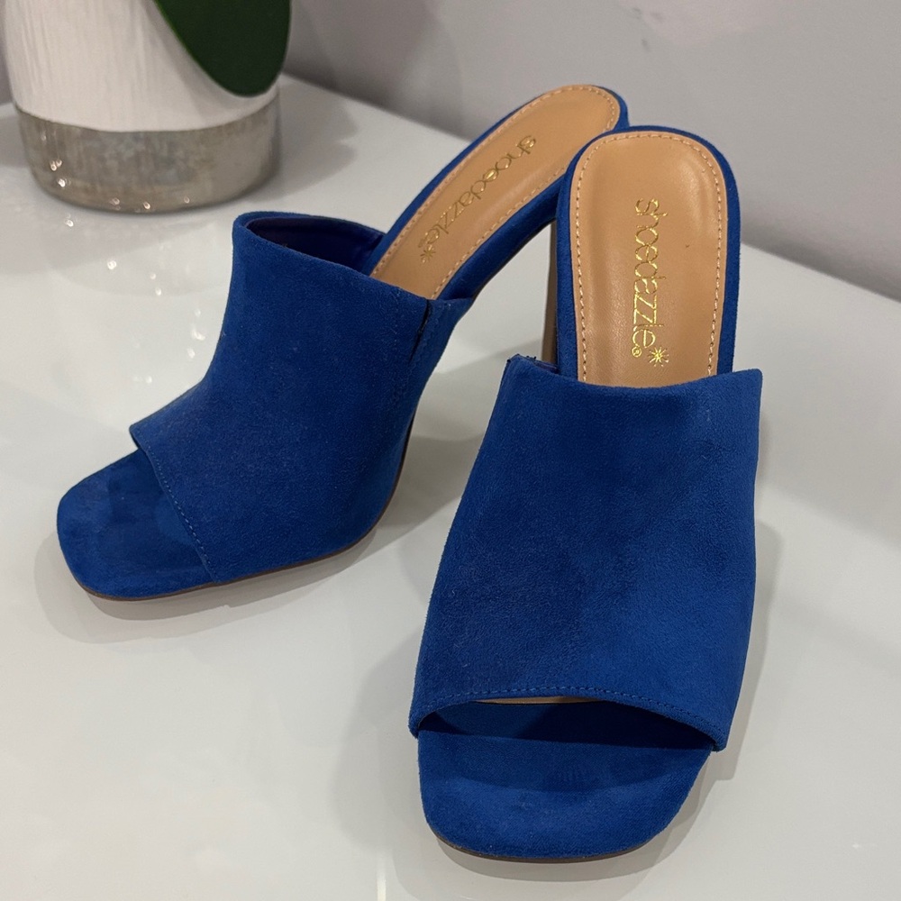 Shoe Dazzle Royal Blue Mules